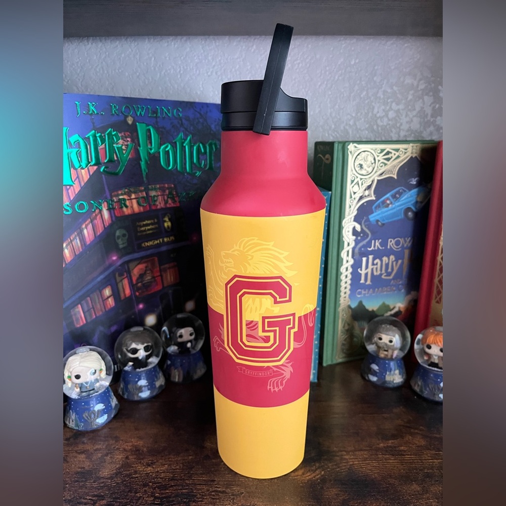 Corkcicle Harry Potter Gryffindor Red and Yellow Water Bottle Sport Canteen 20OZ
